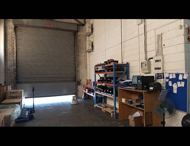 486M² WAREHOUSE TO LET IN MAITLAND